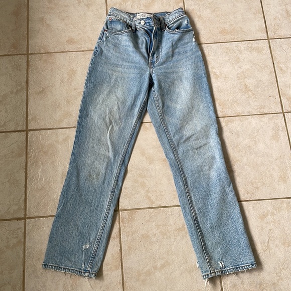 Abercrombie and fitch light wash denim - Picture 3 of 3